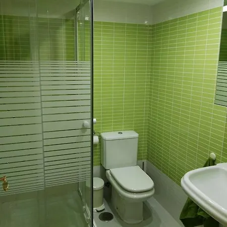 Velez Nazari Cambriles Apartment